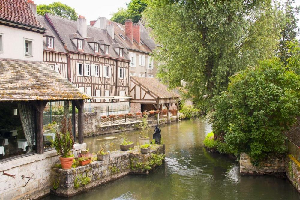 L'Atelier Des Bords De L'Eure Chartres Exterior foto